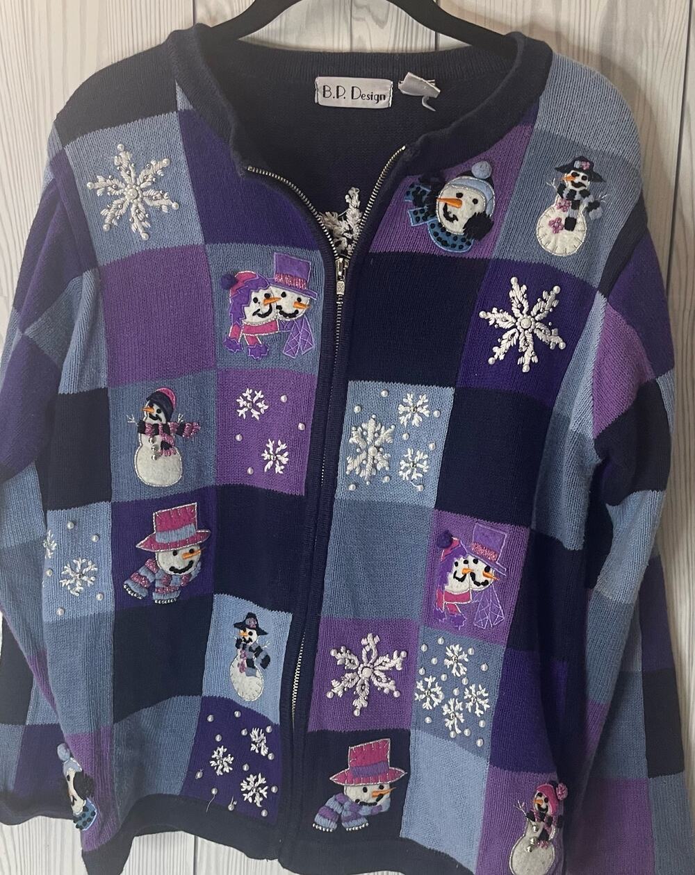 BP Design Holiday Snowman and Snowflakes Cardigan Size Medium